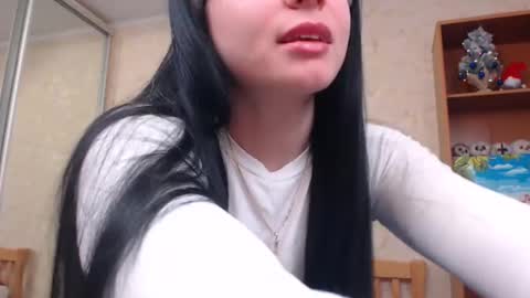 juicy_jesss online show from 12-14-24, 08:51