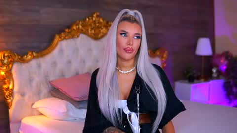 Jessye online show from 06-14-26, 07:49