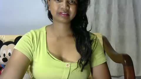 Snapshot of juicy_pretty chatting on 11-12-25, 02:12 stellah online show from 11-12-25, 02:12