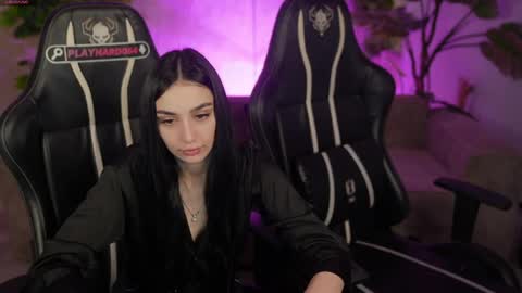 Elza online show from 05-06-26, 10:42
