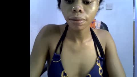 Snapshot of juicy_slut0 chatting on 03-14-26, 11:15 Champaign online show from 03-14-26, 11:15