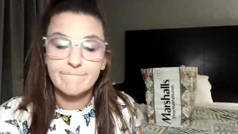 Snapshot of juicygodess chatting on 11-04-25, 06:12 juicygodess online show from 11-04-25, 06:12