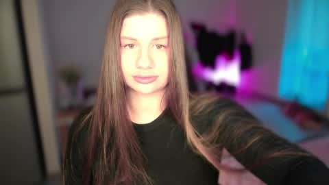 Elena online show from 04-30-26, 04:24
