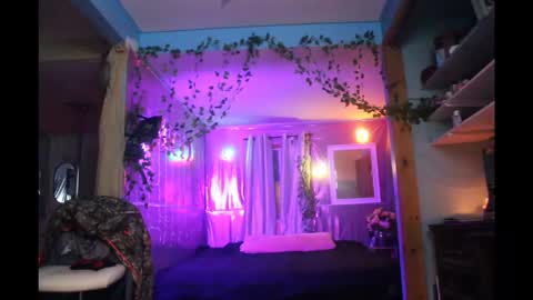 juicyjayxxx69 online show from 04-05-26, 03:26