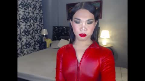 juicylicioushemale online show from 09-16-25, 10:27