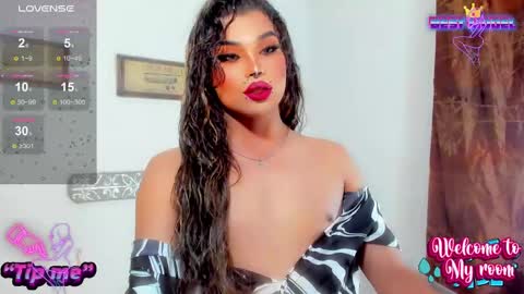 Jujubee online show from 09-29-25, 04:01