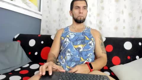 Snapshot of juleslake2 chatting on 11-01-25, 08:55 juleslake2 online show from 11-01-25, 08:55