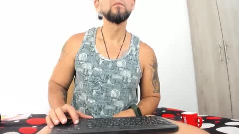 Snapshot of juleslake2 chatting on 12-15-25, 11:47 juleslake2 online show from 12-15-25, 11:47