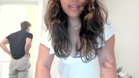 Snapshot of julesnxtdoor chatting on 05-04-26, 03:24 Jules online show from 05-04-26, 03:24