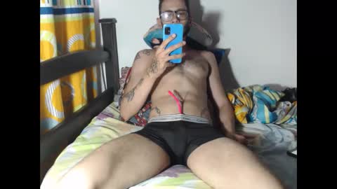 Julfigo online show from 10-26-25, 10:54