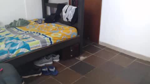Julfigo online show from 06-27-26, 04:12