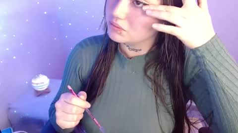 Snapshot of juli_69 chatting on 02-20-25, 04:57 Juliana Torres online show from 02-20-25, 04:57