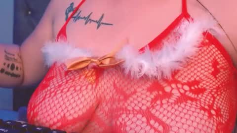 Snapshot of juli_69 chatting on 03-05-25, 09:04 Juliana Torres online show from 03-05-25, 09:04