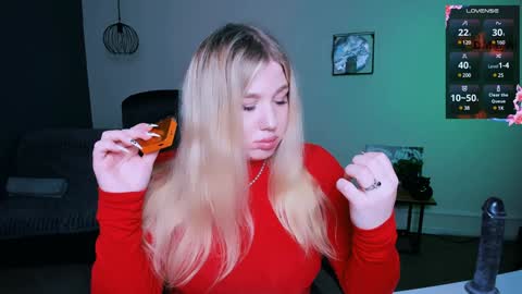 juli kisss online show from 01-21-25, 08:00