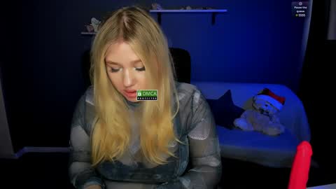 juli kisss online show from 02-06-25, 12:37