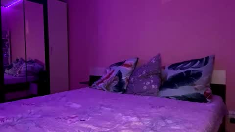 Snapshot of julia_charm chatting on 03-26-26, 04:34 julia_charm online show from 03-26-26, 04:34