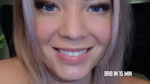 Cute online show from 12-26-24, 03:42