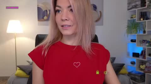 Cute online show from 01-29-25, 02:10