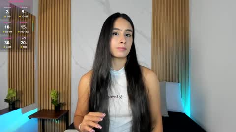 Snapshot of julia_martinezz_ chatting on 04-08-26, 11:43 J U L IA M A R T I N E Z online show from 04-08-26, 11:43