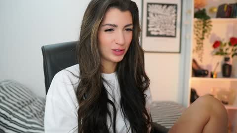 Julia online show from 12-19-24, 09:18