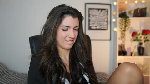 Julia online show from 12-21-24, 02:37