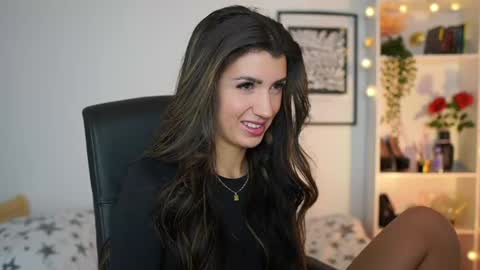 Julia online show from 12-23-24, 10:42