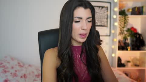 Julia online show from 01-11-25, 02:25