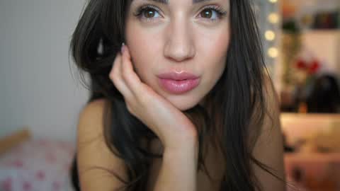 Julia online show from 01-12-25, 02:19