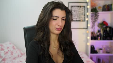 Julia online show from 02-07-25, 02:15