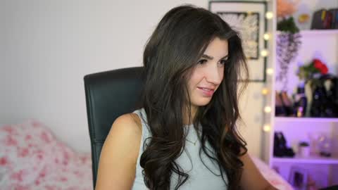 Julia online show from 02-08-25, 02:16