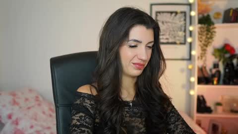 Julia online show from 02-09-25, 02:07