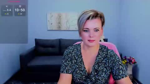 Julia online show from 11-23-25, 07:19