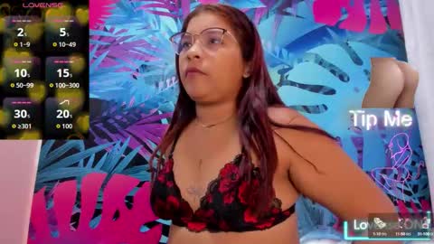 JuliaClose online show from 09-20-25, 12:39