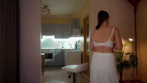 Molly online show from 03-04-26, 03:18