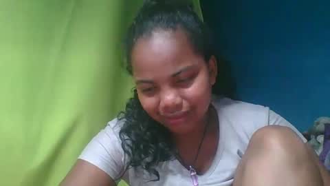 juliah02 online show from 01-23-25, 02:17