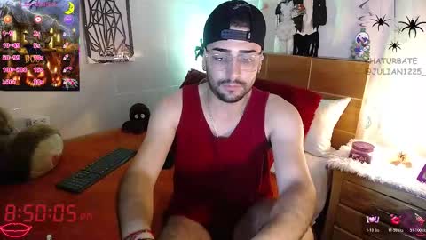 Julian online show from 10-23-25, 01:49