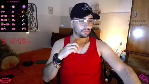 Julian online show from 11-06-25, 02:12