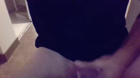 Snapshot of julian6446 chatting on 10-16-25, 02:56 julian6446 online show from 10-16-25, 02:56