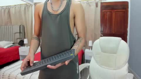 julian billy online show from 01-31-25, 07:08