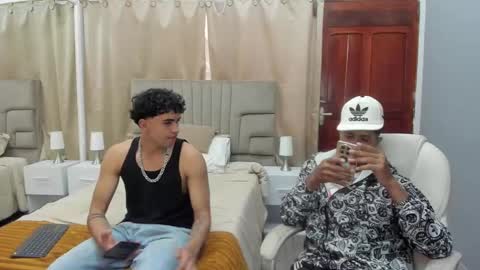 julian billy online show from 03-11-25, 06:08