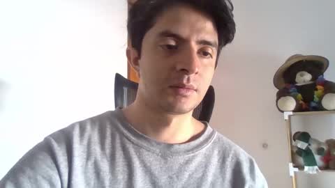 Julian Mora online show from 10-31-25, 03:57