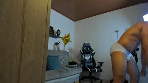 julian_wallace online show from 09-09-25, 03:00