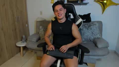 julian_wallace online show from 01-07-26, 09:50