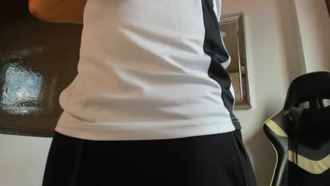 julian_wallace online show from 05-03-26, 06:03
