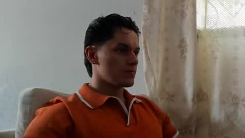 Snapshot of julian_wallace1 chatting on 07-02-26, 06:25 julian_wallace1 online show from 07-02-26, 06:25