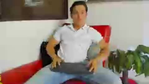 Snapshot of julian_wallace1 chatting on 07-29-26, 09:46 julian_wallace1 online show from 07-29-26, 09:46