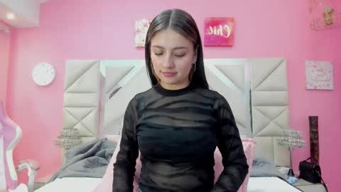 juliana_diamond_ online show from 03-30-26, 08:21