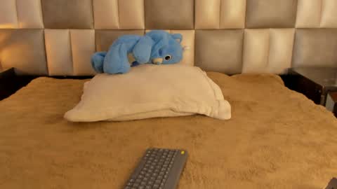 juliana_js_ online show from 01-30-25, 11:45