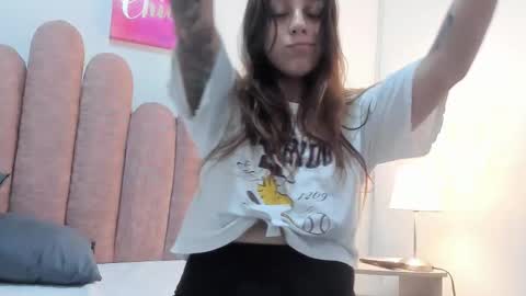 JulianaCarter online show from 10-05-25, 01:20