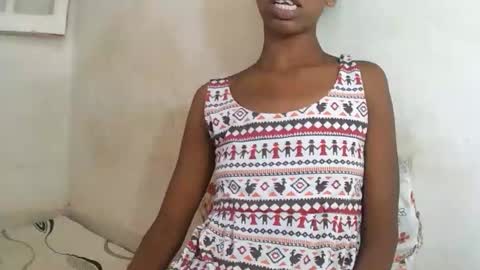 Snapshot of julianahsexy27 chatting on 02-21-26, 02:18 Nathie online show from 02-21-26, 02:18